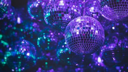 Fashionably Late, But Low-Cost: Vanguard Joins Target-Maturity Party